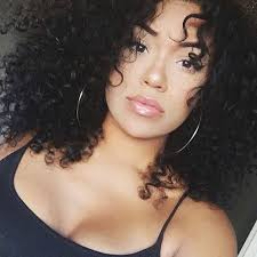 Meet your Posher, Maddy